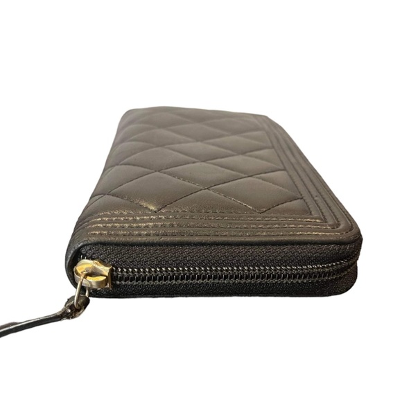 ~ Chanel Quilted Long Wallet ~ - Picture 3 of 6
